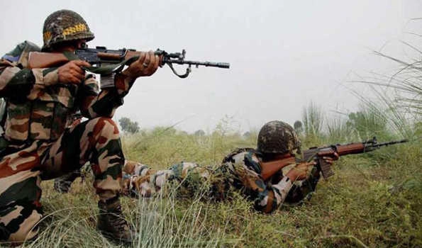 Pak troops violate ceasefire near LoC in Kupwara