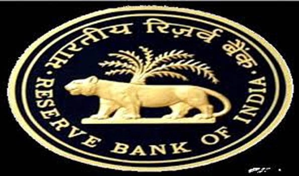 RBI penalises 4 major banks for non-compliance of orders