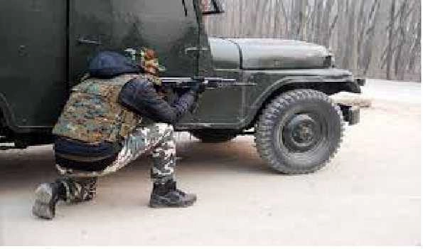 Encounter between militants-security forces ensues in Tral