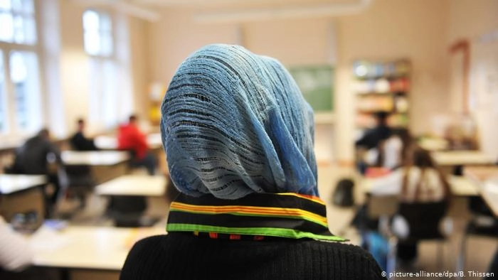 Austria bans Hizab for Muslim girls in primary schools