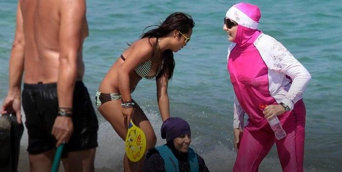 Muslim women seen in Burkini at beaches despite ban by french govt