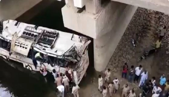 Bus plunges into gorge in UP - 29 dead, 18 injured