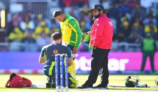 Usman Khawaja ruled out of World Cup with hamstring injury