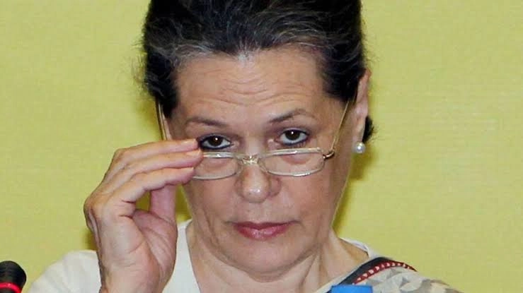 “To Congress with love”, tweets BJP on Sonia’s taking over as interim Cong chief