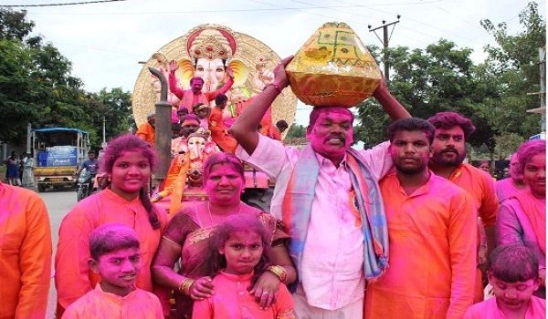 Elaborate arrangements for Ganesh idols immersion in diff cities