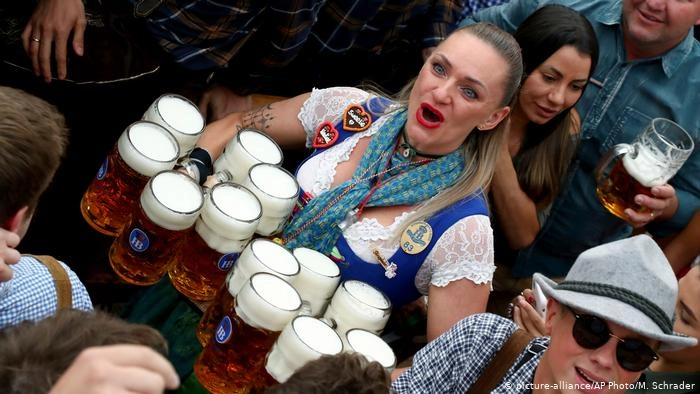 The dark side of Oktoberfest: woman groped by men