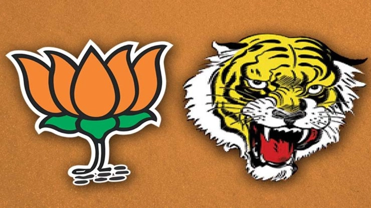 BJP holds meeting of elected MLAs; Shiv Sena doesn't follow suit