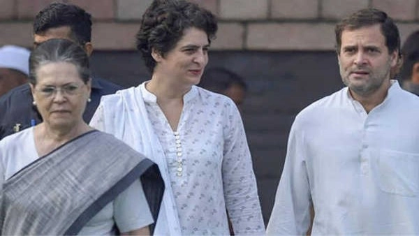 Entire Gandhi Family set to lose SPG security soon