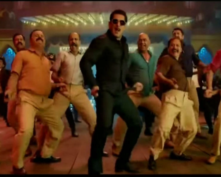 Continuing the legacy, Salman Khan delivers yet another quirky hook step with blockbuster song Munna Badnaam Hua