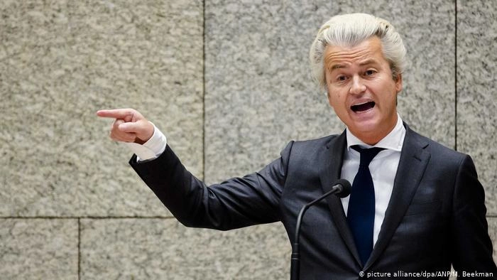 Dutch politician holds Prophet MD cartoon contest,awards the best caricature