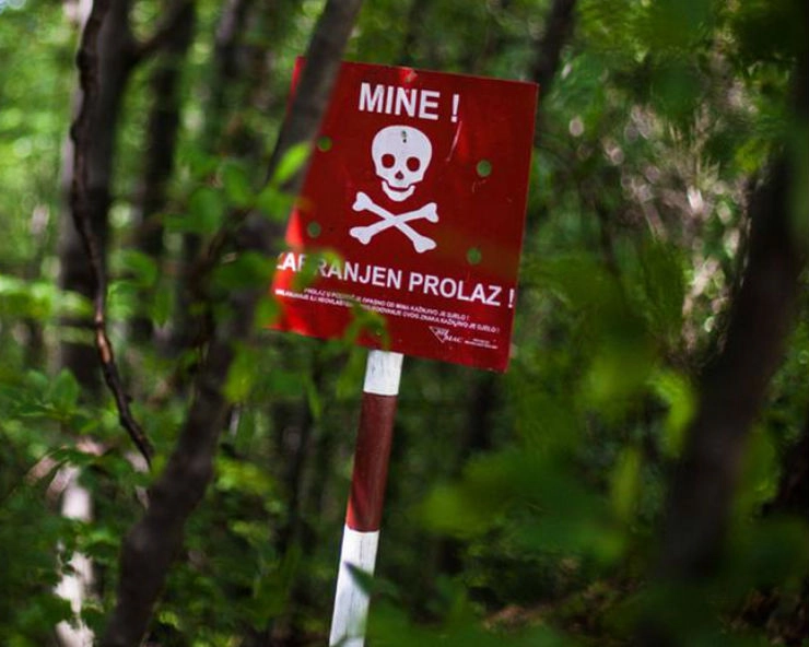 Trump lifts Obama-era restrictions on ‘smart’ anti-personnel landmines