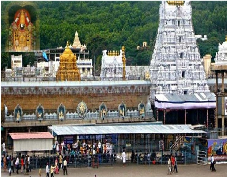 50 feet tall ancient chariot of Prasanna Venkateswara swamy temple set ablazed