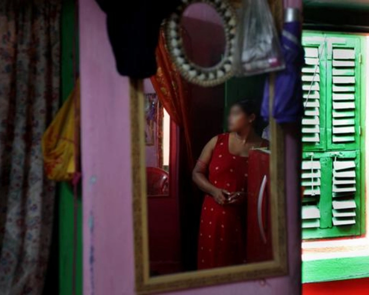 COVID-19: Sex workers suffer during social distancing in India