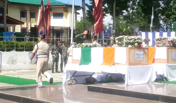 CRPF pays rich tribute to 3 jawans martyred in militant attack in Handwara