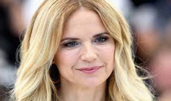 Hollywood Actress Kelly Preston dies at 57,See her graceful (Pics)