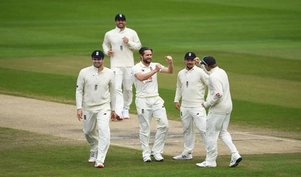 Chris Woakes 6 wkts haul help England win series 2-1 vs Windies