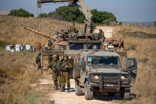 Israeli army neutralize 4 terrorists placing explosives on Syrian border