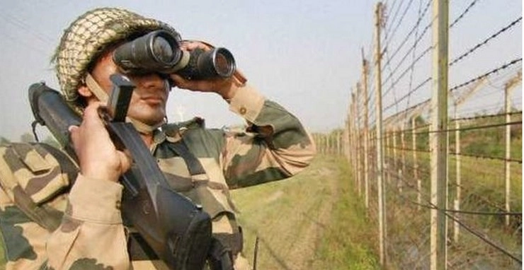 BSF foils smuggling bid, recovers weapons, narcotics on IB in Jammu