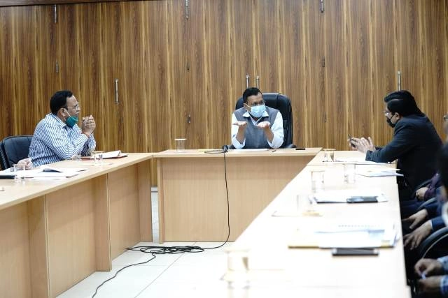 CM Arvind Kejriwal reviews the ongoing project to provide 24-hour water supply across Delhi