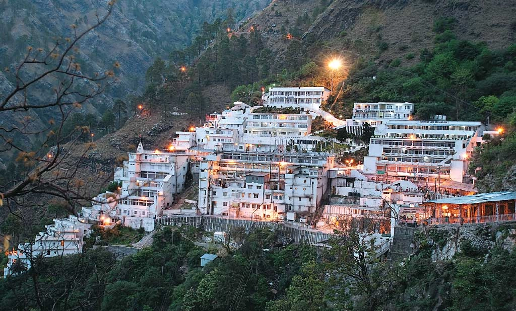 Nearly 17 lakh pilgrims visit Vaishno Devi this year