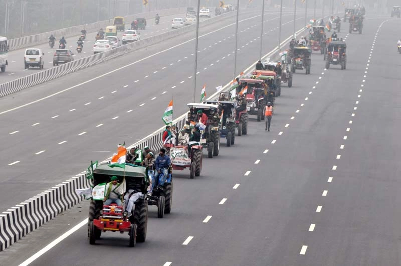 Delhi Police allows farmers’ tractor rally after Republic Day function gets over