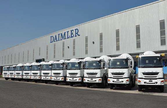 Daimler unveils 8 new products in BharatBenz CV range