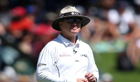 Umpire Bruce Oxenford to retire from int’l cricket in April