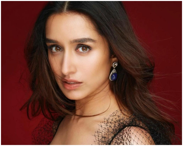 Shraddha Kapoor gets thumbs up from the kids, bags favourite actress award at Kids Choice Awards
