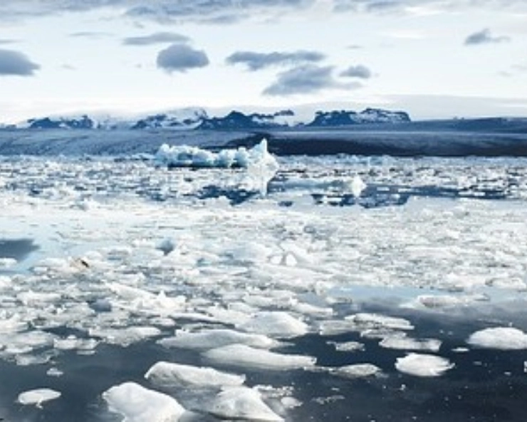 Arctic ice may melt away completely during summer periods by 2050: Russian Researcher