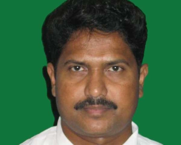 MP from Dadra Nagar Haveli found dead in Mumbai hotel, suicide suspected