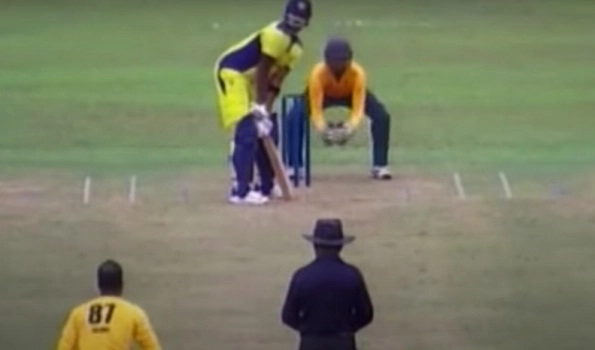 Thisara Perera becomes 1st Sri-Lankan to hit 6 sixes in an over (Video)