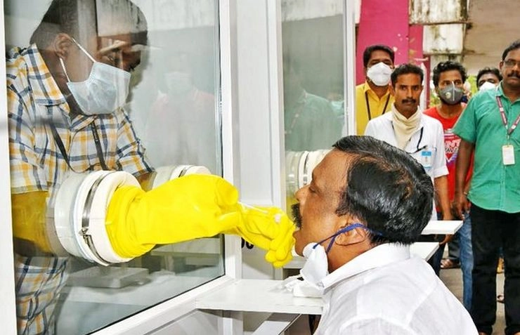 COVID-19: India reports 43,263 new infections; Kerala, Maha top contributors