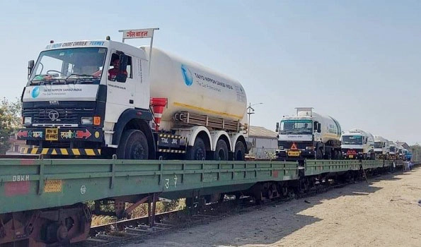 Tankers carrying Liquid Medical Oxygen exempted from toll fee