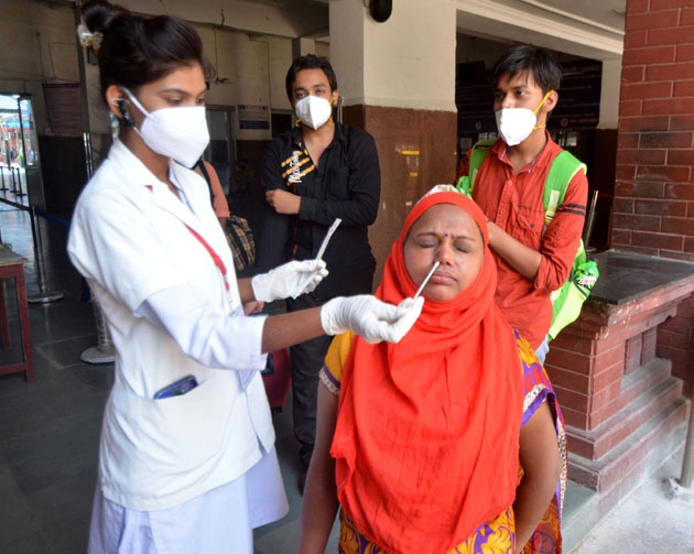 COVID-19: India reports 32,937 new cases, 417 deaths in last 24 hrs