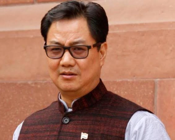 Kiren Rijiju takes charge as Law & Justice Minister