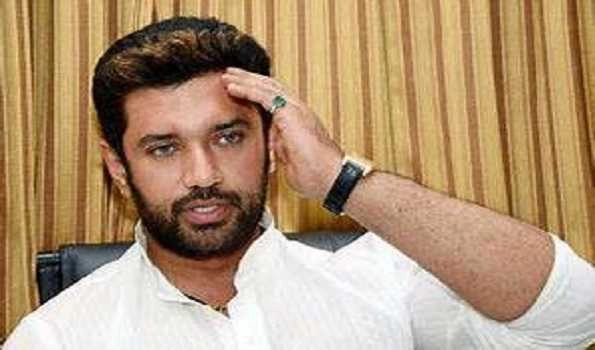 Abusive language used against Chirag Paswan's mother during Tejashwi Yadav's rally, BJP women's delegation demands FIR