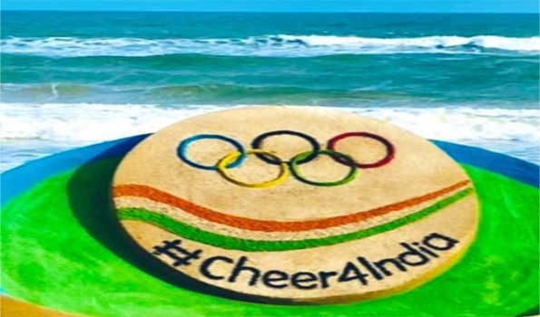 Sand artist Sudarshan Pattnaik joins Indian Olympic Fan Army; unveils sand art to Cheer4India