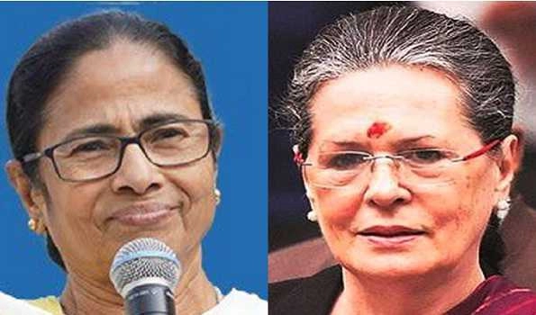 Mamata Banerjee and Sonia Gandhi to discuss on alliance to halt BJP