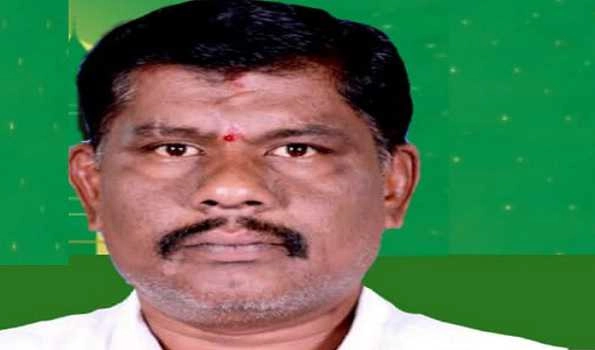 Odisha: 3-time ruling BJD MLA appears for Class X examination