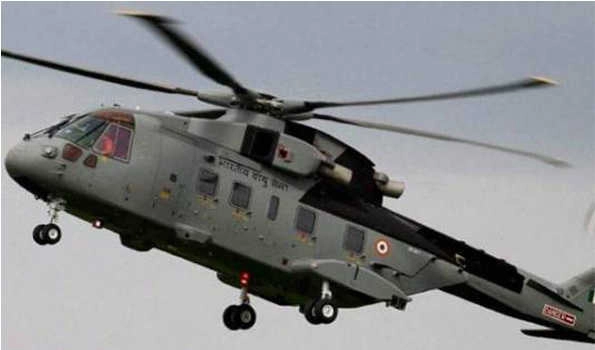 J&K: Army chopper crashes into Ranjit Sagar Lake in Kathua (VIDEO)