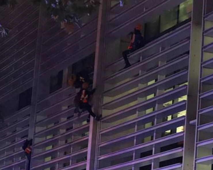 Animal rights activists climb govt building in London ahead of COP26