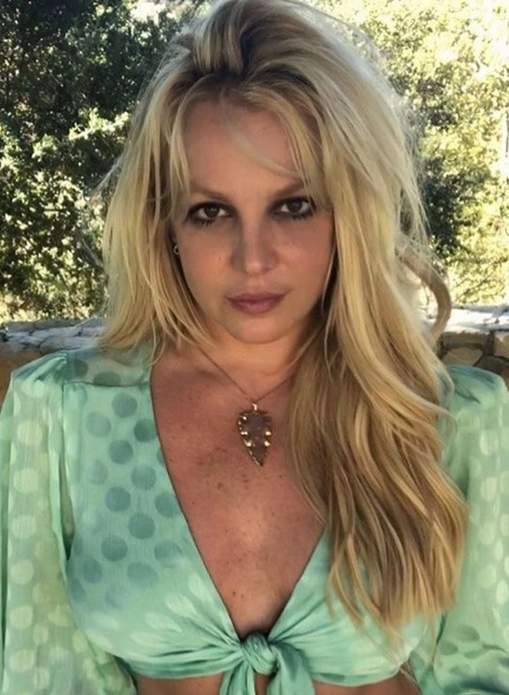 Britney Spears lands $15 mn deal for 'tell-all' memoir