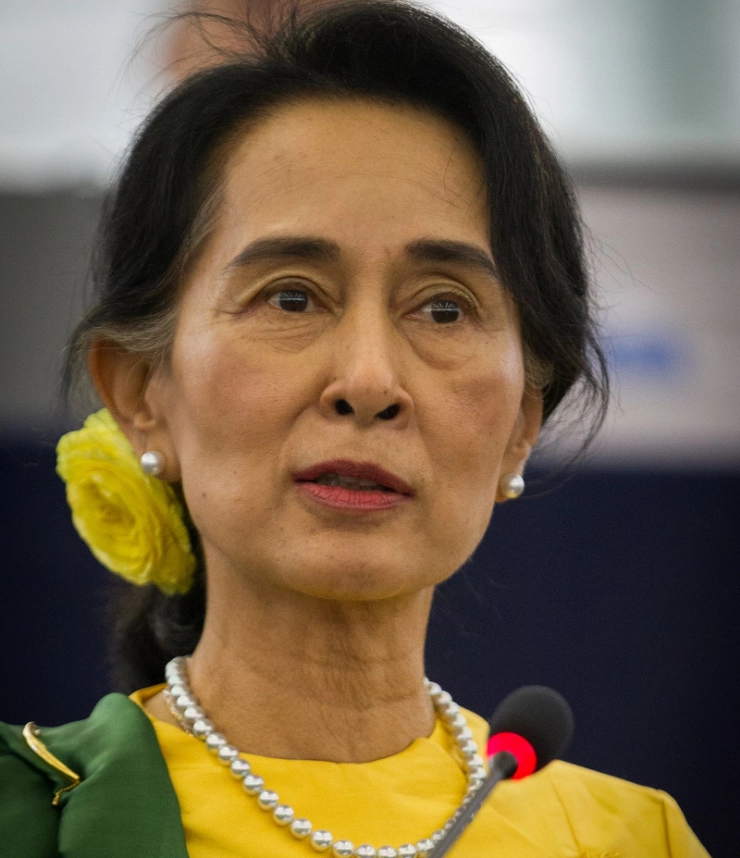 Aung San Suu Kyi: Myanmar jails former leader for 4 more years for possessing walkie-talkie