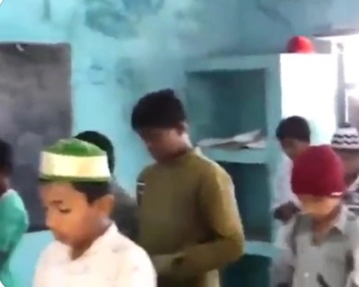 VIDEO: Namaz in Karnataka school classroom creates furore, probe ordered
