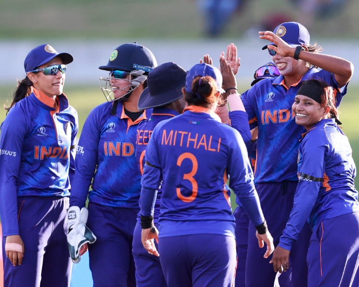 IND vs PAK, Women's WC: All-round India crush Pakistan by 107 runs