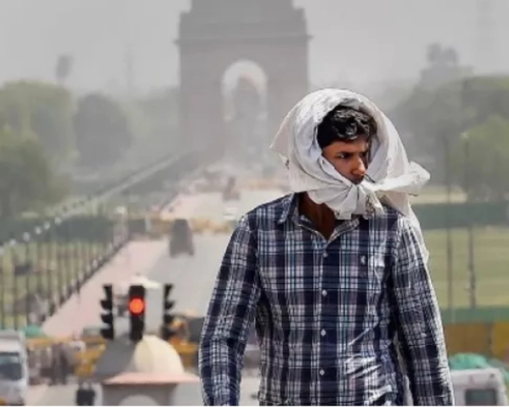 Delhi bracing for another warm day, Temperature may dip at weekend