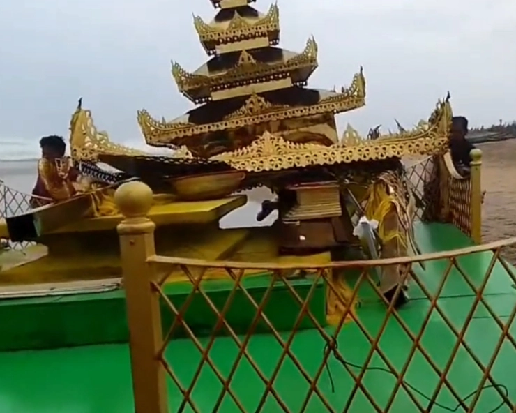 WATCH - Mysterious gold-coloured chariot washes ashore in Andhra Pradesh amid cyclone Asani