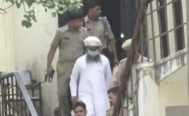 Varanasi serial blasts: Terrorist Waliullah Khan sentenced to death after 16 years