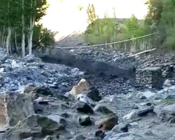 WATCH - Glacial outburst sweeps away two bridges in Pakistan's Chitral