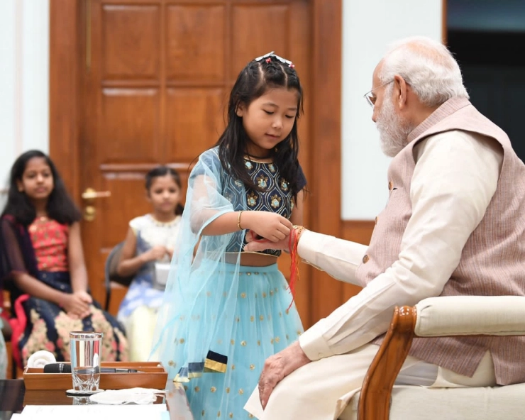 VIDEO: PM Modi celebrates Rakshabandhan with young girls